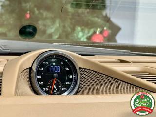 PORSCHE Panamera usata, con Servosterzo