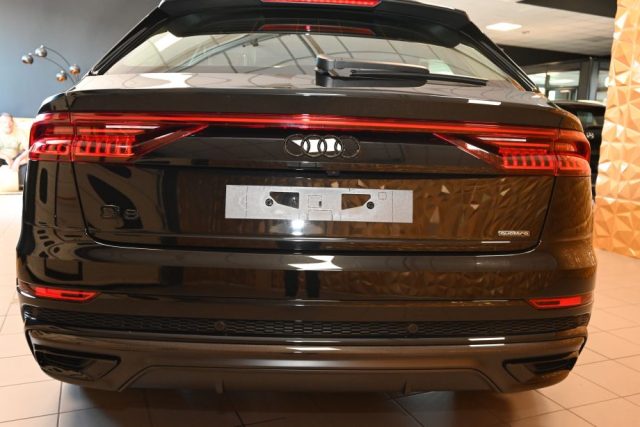 AUDI Q8 usata 165