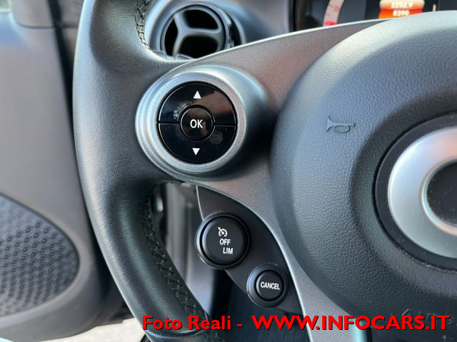 SMART ForTwo usata, con USB