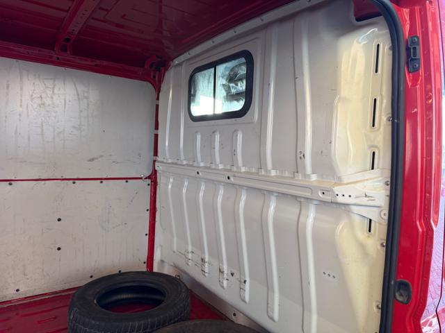 PEUGEOT Boxer usata, con Portapacchi