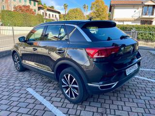 VOLKSWAGEN T-Roc usata, con Autoradio