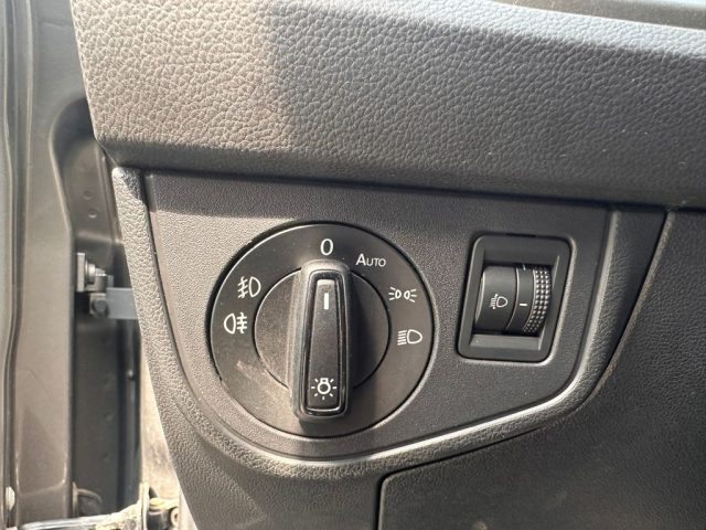 VOLKSWAGEN Polo usata, con Autoradio