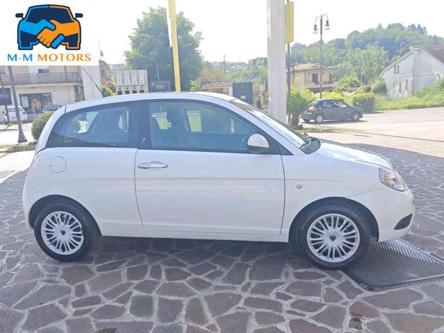 LANCIA Ypsilon usata, con Airbag