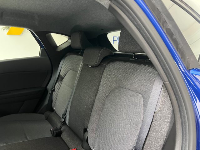 RENAULT Captur usata, con Touch screen