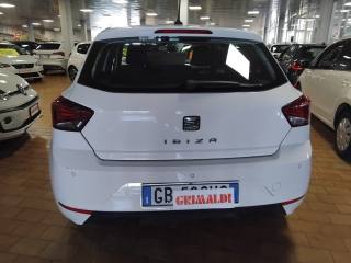 SEAT Ibiza usata, con Autoradio
