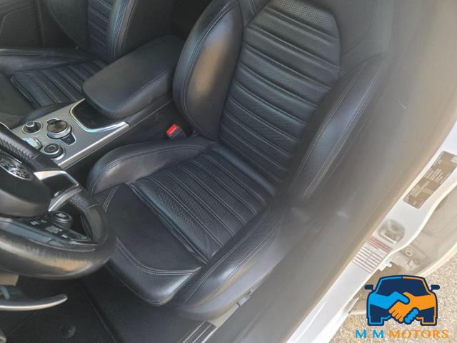 ALFA ROMEO Stelvio usata 24