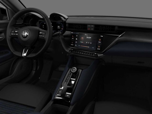 ALFA ROMEO Junior usata, con Cerchi in lega