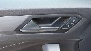 VOLKSWAGEN T-Roc usata 57