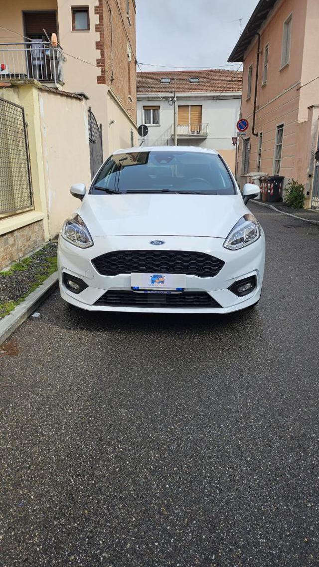 FORD Fiesta usata, con Airbag