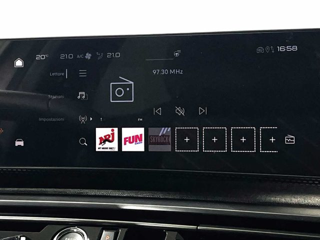 PEUGEOT 5008 usata, con Head-up display