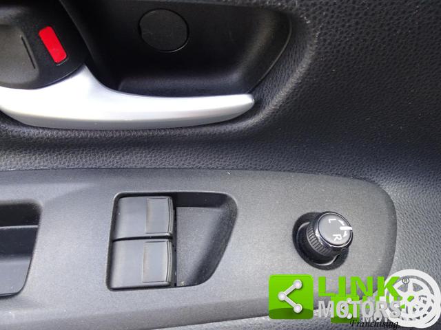 TOYOTA Aygo X usata, con Autoradio digitale