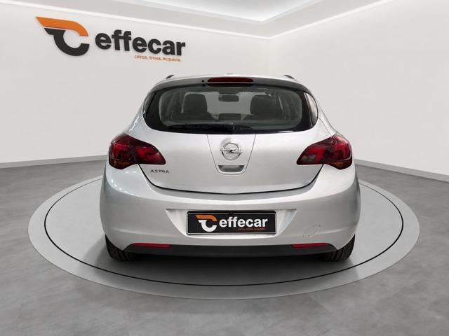 OPEL Astra usata, con Alzacristalli elettrici