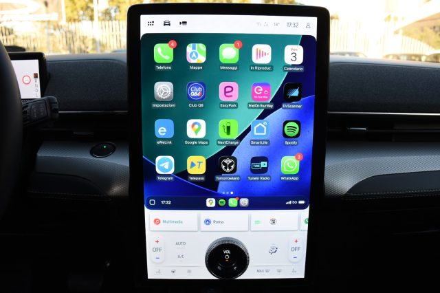 FORD Mustang Mach-E usata, con Climatizzatore