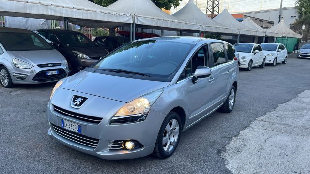 PEUGEOT 5008 usata, con Airbag laterali