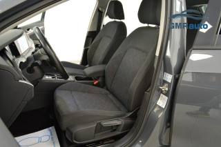 VOLKSWAGEN Golf Variant usata, con Climatizzatore
