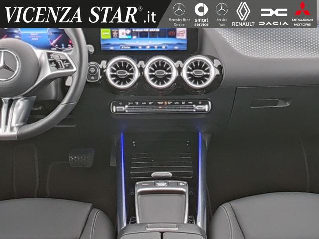 MERCEDES-BENZ GLA 180 usata, con Cerchi in lega