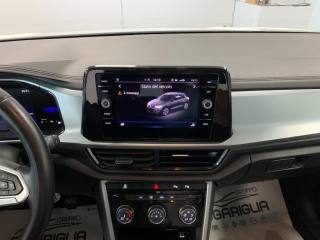 VOLKSWAGEN T-Roc usata, con USB