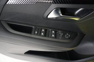 PEUGEOT 208 usata, con USB