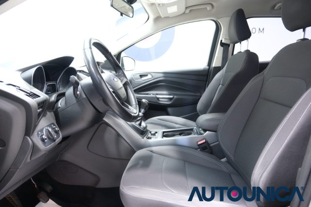 FORD Kuga usata, con Touch screen