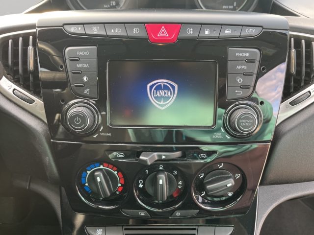 LANCIA Ypsilon usata, con Airbag testa