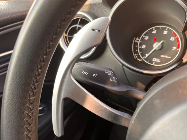 ALFA ROMEO Stelvio usata, con Fari Xenon