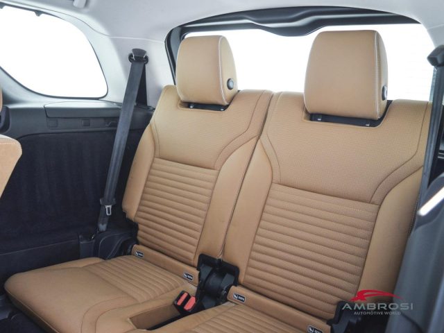 LAND ROVER Discovery usata 10