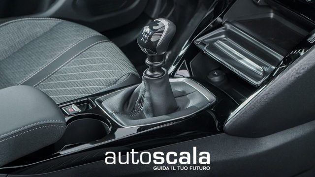 PEUGEOT 2008 usata, con Bracciolo