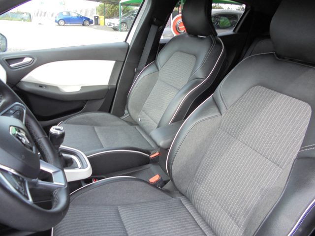 RENAULT Clio usata 27