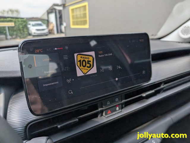 JEEP Avenger usata, con Autoradio digitale