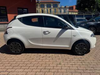 LANCIA Ypsilon usata, con Autoradio