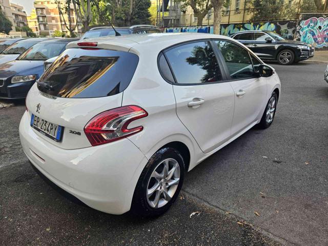 PEUGEOT 208 usata, con Airbag laterali