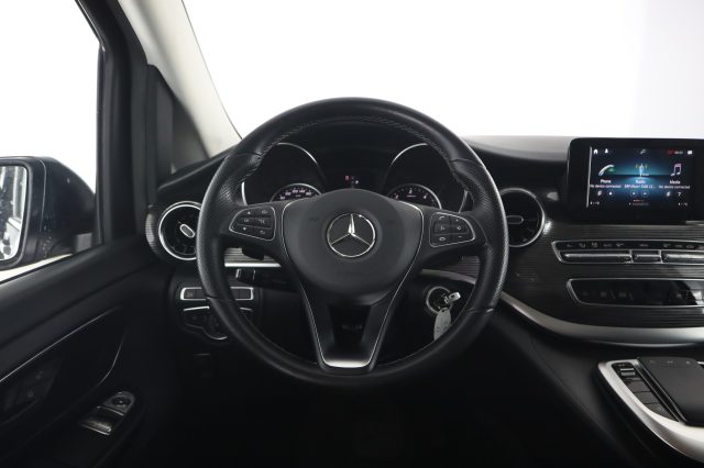 MERCEDES-BENZ CLA usata 9