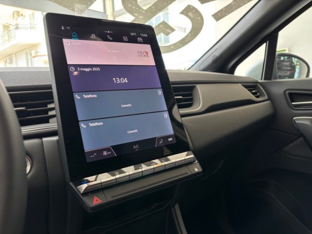 RENAULT Captur usata, con Touch screen