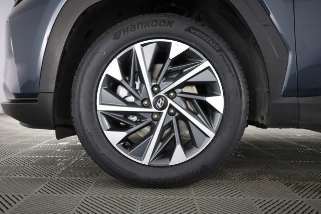 HYUNDAI Tucson usata 8