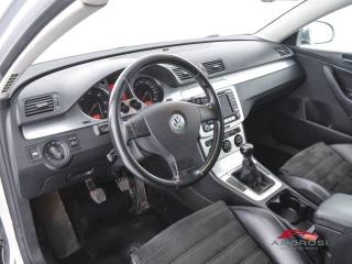 VOLKSWAGEN Passat usata 7
