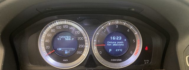 VOLVO XC60 usata, con Airbag laterali