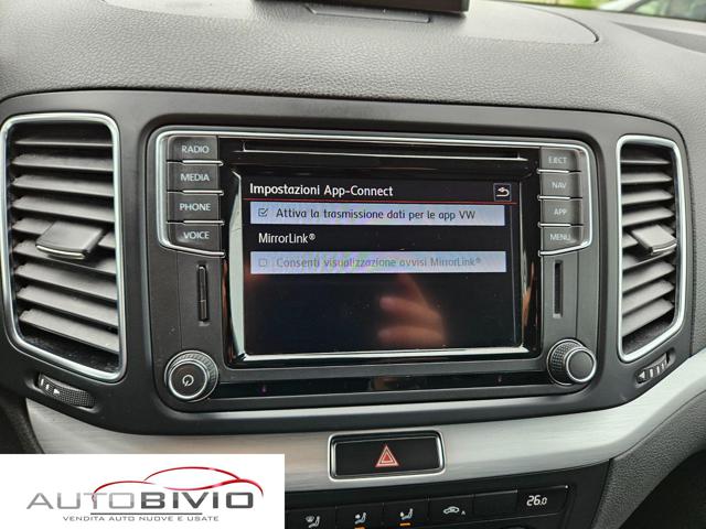 VOLKSWAGEN Sharan usata, con Sound system