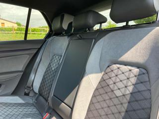 VOLKSWAGEN Golf usata, con Park Distance Control