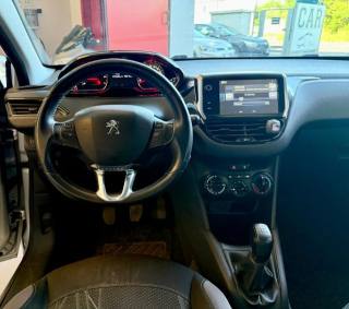 PEUGEOT 208 usata, con Chiusura centralizzata