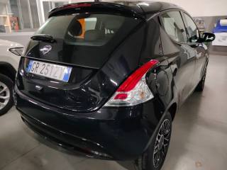 LANCIA Ypsilon usata, con Chiusura centralizzata