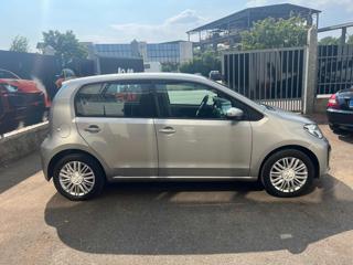 VOLKSWAGEN up! usata, con Airbag Passeggero