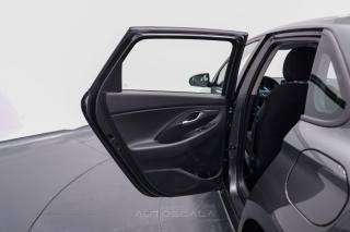 HYUNDAI i30 usata 25