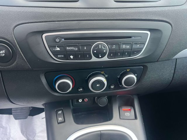RENAULT Scenic usata, con Boardcomputer