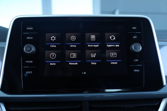 VOLKSWAGEN T-Roc usata, con Vivavoce