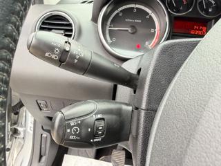 PEUGEOT 308 usata, con Servosterzo