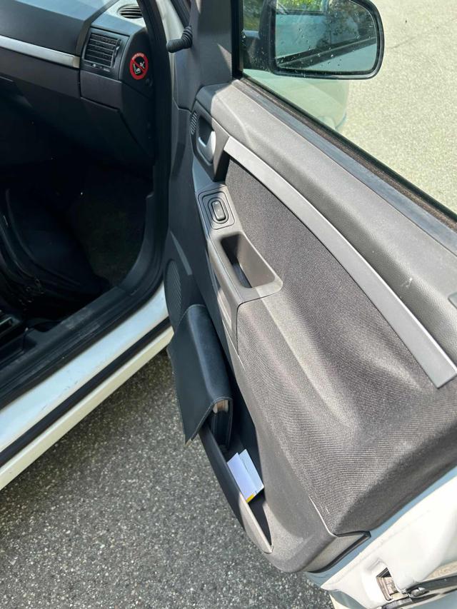 OPEL Meriva usata 15