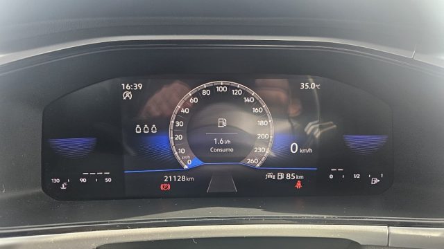 VOLKSWAGEN T-Roc usata, con Sedile posteriore sdoppiato