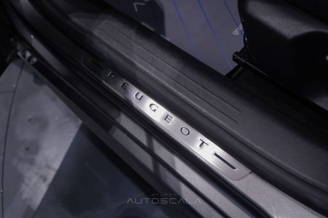 PEUGEOT 208 usata, con Cruise Control