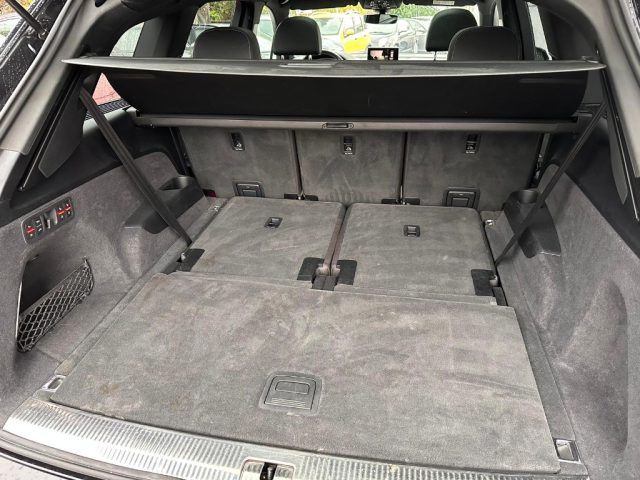 AUDI Q7 usata, con Lettore CD
