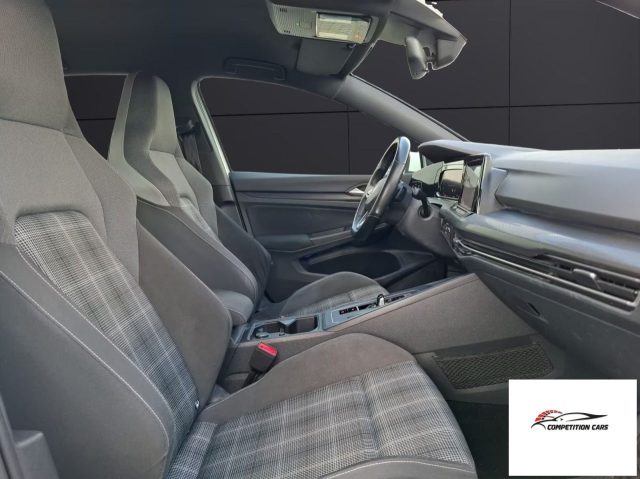 VOLKSWAGEN Golf usata, con Fari LED